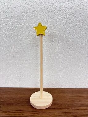 Wooden Claw Clip Holder Stand | Yellow Star Hair Accessory Display Organizer